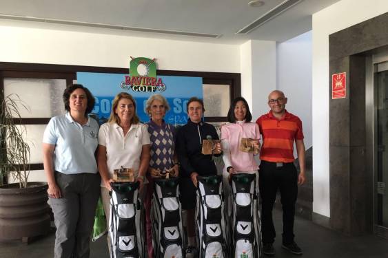 Blanca Hermana, Mª Pilar van Dulken, Teresa Torrejón y Jun Mori, ganadoras del Circuito Femenino en Baviera Golf