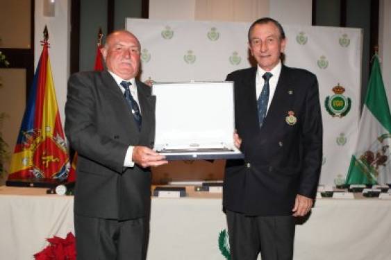 La Real Federación Andaluza de Golf condecoró a Manuel Martín Lara, San Pedro Golf Club e Hipergolf en su Cena de Honores