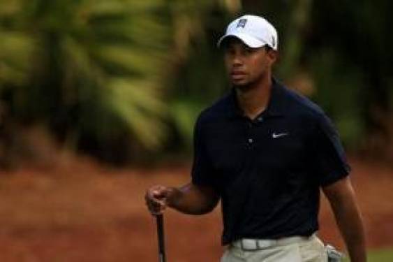 Woods vuelve al campo de golf