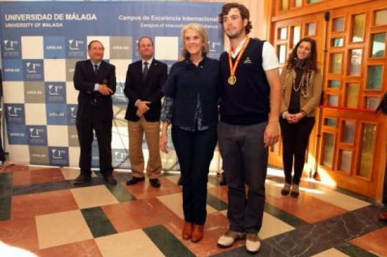 Ángel Acha logra la medalla de oro en el Campeonato de España Universitario