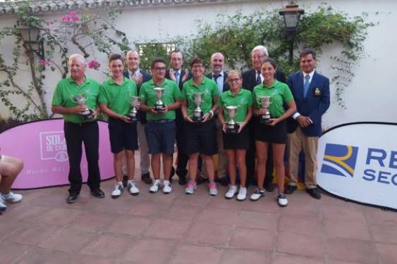 Cuarto triunfo de Costa de Azahar en el Interclubes Infantil REALE en Lauro Golf
