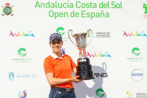 ​Azahara Muñoz incrementa su leyenda tras repetir victoria en el Andalucía Costa del Sol Open de España