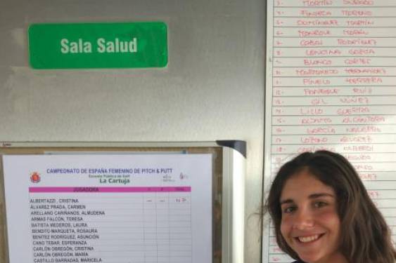 María Pardo, primera líder del Campeonato de España Femenino de Pitch & Putt 2017
