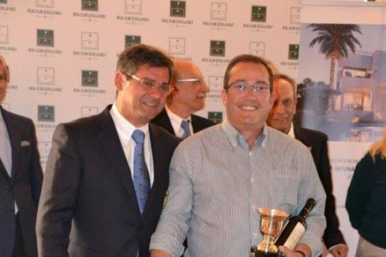 Jesús Pulido y Blanca Hermana, Campeones de Andalucía Senior en el Real Club Sevilla Golf