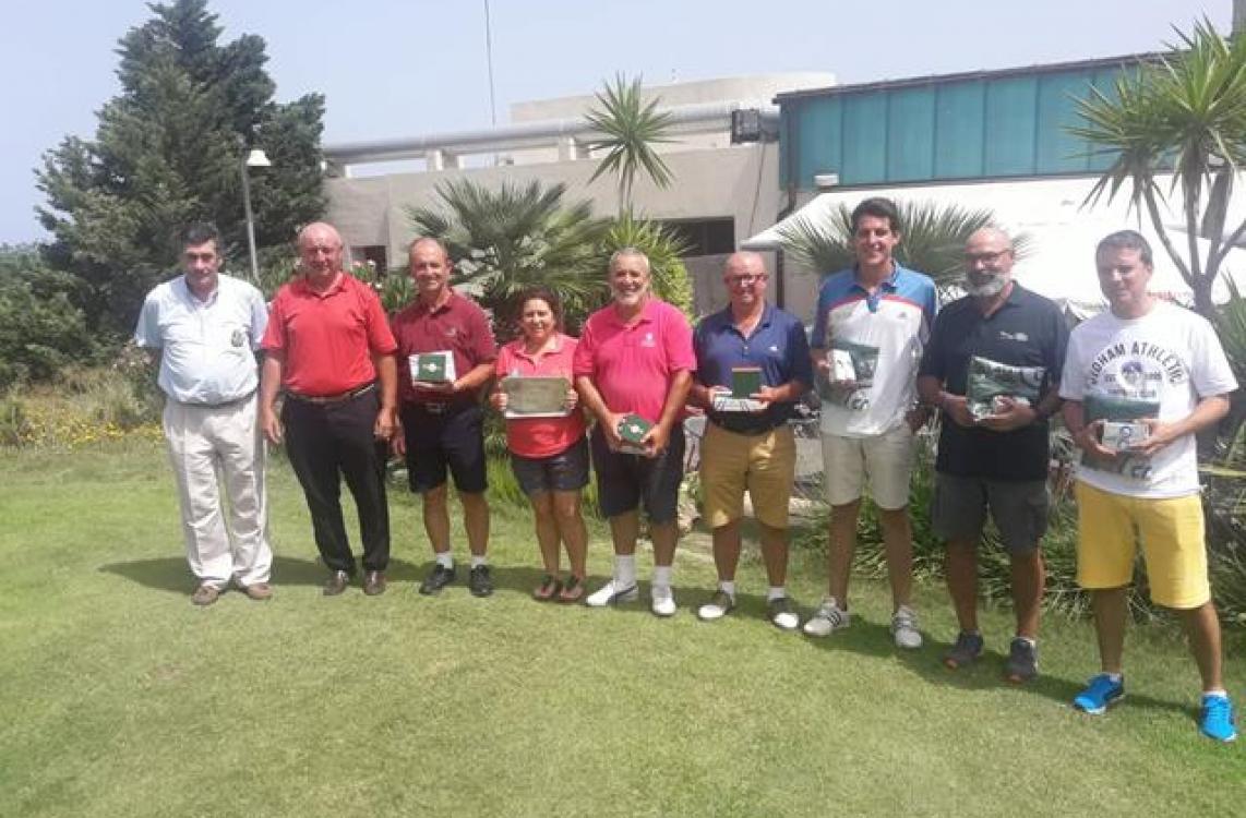 El equipo de Benalmádena Golf conquista en casa una nueva prueba del Circuito Andaluz Interclubs de Pitch and Putt