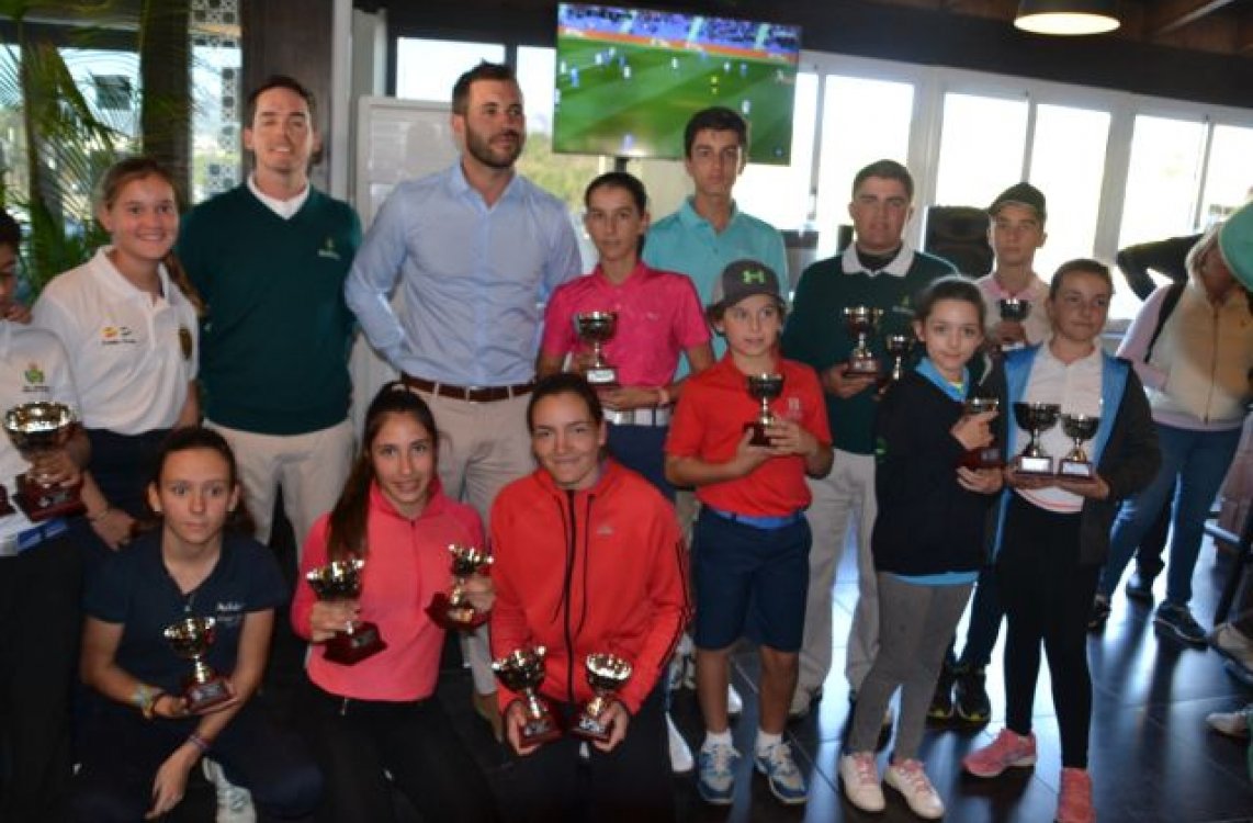 Nueva fiesta de golf en los Circuitos Juvenil y Benjamín de Andalucía en Guadalhorce, Los Moriscos y Córdoba