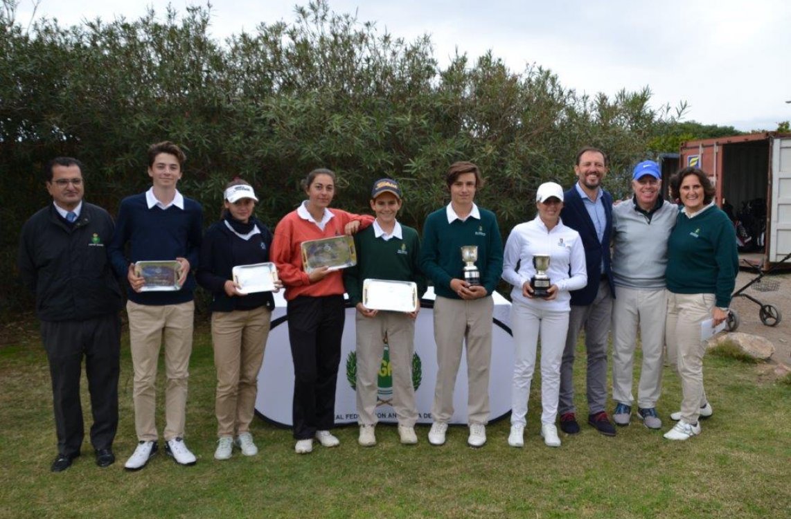 Álvaro Mueller y Valentina Albertazzi, ganadores del Puntuable Andaluz de Almería en Alborán Golf