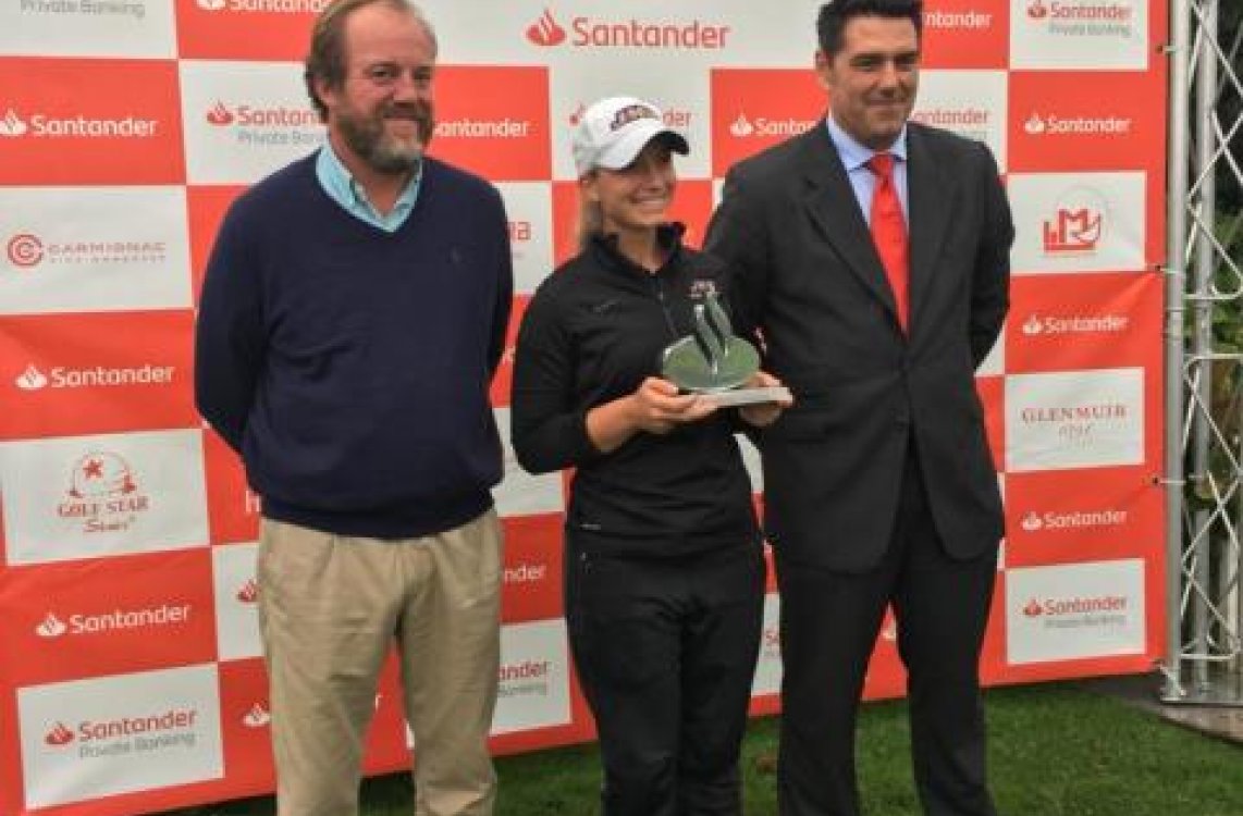La malagueña Laura Gómez estrena su palmarés profesional al imponerse en el Santander Golf Tour de Neguri