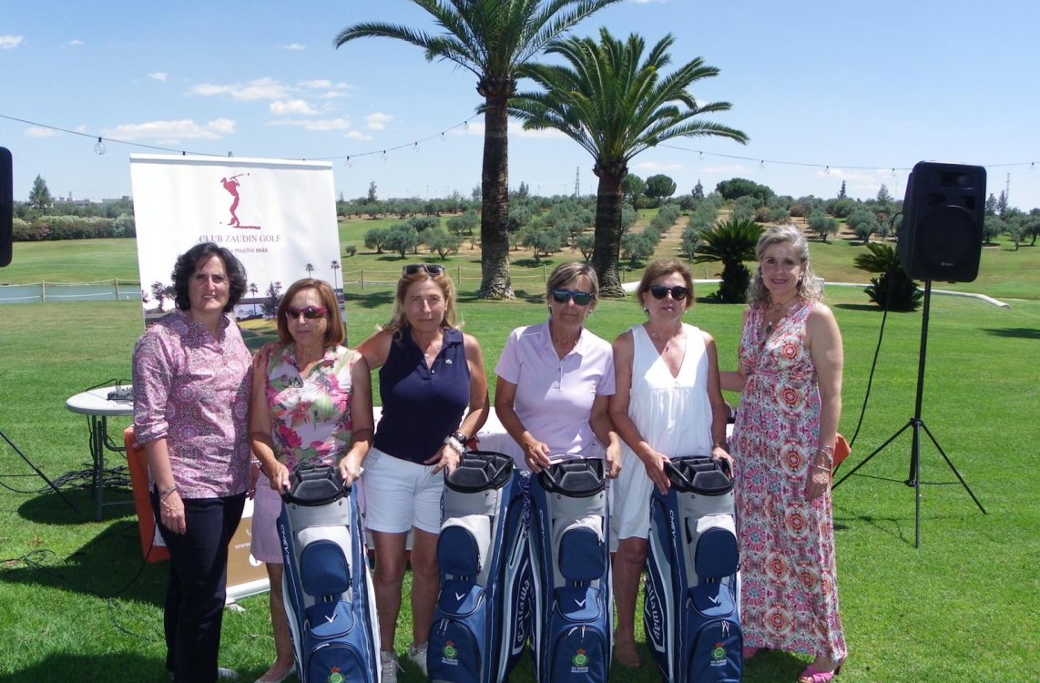 Rosa Mª Sánchez, Ana Mª García, Lina López y María Torres, ganadoras del Circuito Femenino en Zaudín Golf