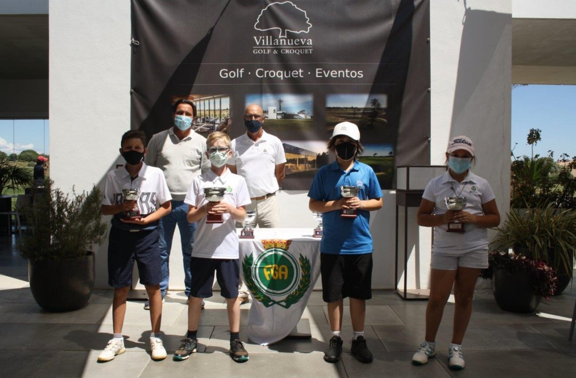 Villa Nueva Golf acoge una nueva fiesta del Circuito Benjamín y Juvenil de Andalucía