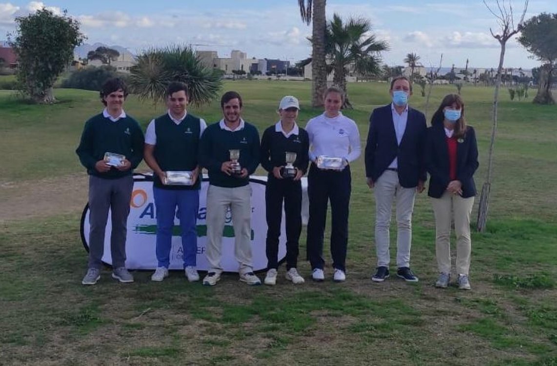 Emilio Hernández y Marta Aguilar, ganadores del Campeonato Ciudad de Almería en Alborán Golf