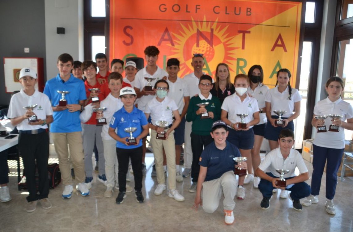 Playa Serena triunfa en el torneo del circuito Juvenil y Benjamín celebrado en Santa Clara Golf